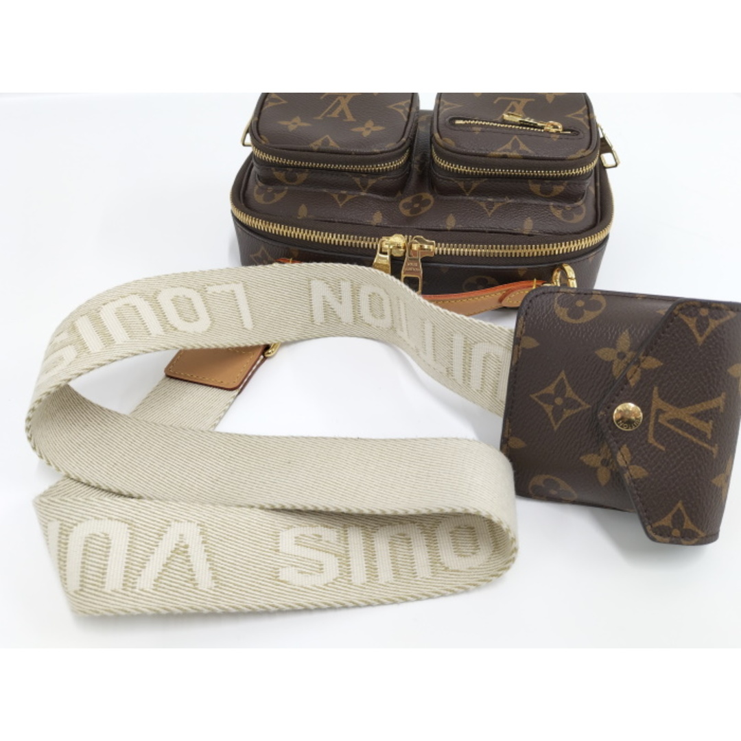 LOUIS VUITTON ユーティリティ クロスボディ ショルダーバッグ LOUIS VUITTON ユーティリティ クロスボディ ショルダーバッグ