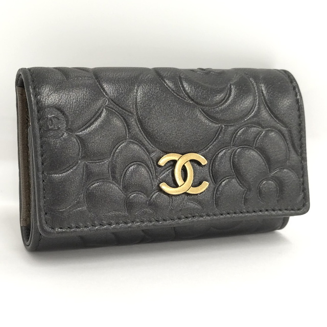 CHANEL(シャネル)のCHANEL カメリア 6連キーケース レザー ブラック レディースのファッション小物(キーケース)の商品写真