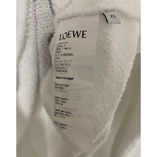 LOEWE(ロエベ)ロゴマークのジャカードです  パーカー新品未使用