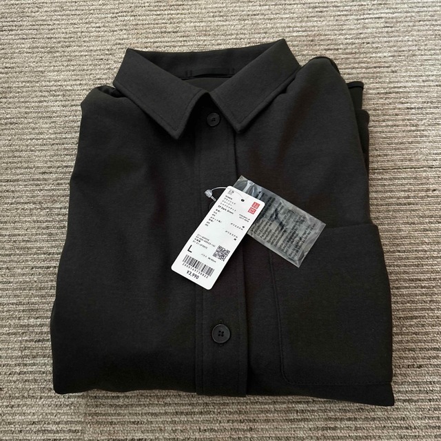 UNIQLO(ユニクロ)のユニクロ　ブラッシュドジャージーシャツジャケット レディースのトップス(シャツ/ブラウス(長袖/七分))の商品写真