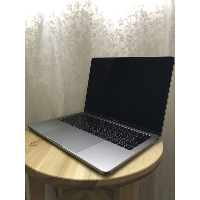 2つ画面サイズApple MacBook Pro 2017