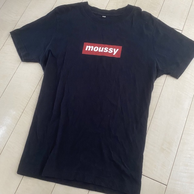 moussy(マウジー)のmoussy ロゴTシャツ レディースのトップス(Tシャツ(半袖/袖なし))の商品写真