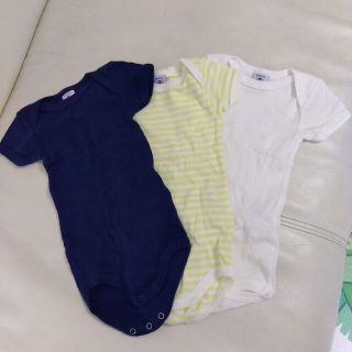 プチバトー(PETIT BATEAU)のプチバトー♡未使用半袖ロンパース3枚セット(ロンパース)