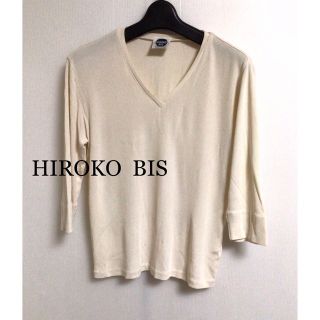 ヒロコビス(HIROKO BIS)のHIROKO  BIS   シルク　Ｖネックシャツ　M(カットソー(長袖/七分))