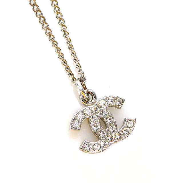 シャネル CHANEL ネックレス ココマーク メタル/ラインストーン シルバー レディース 送料無料【中古】 e55497a | フリマアプリ ラクマ
