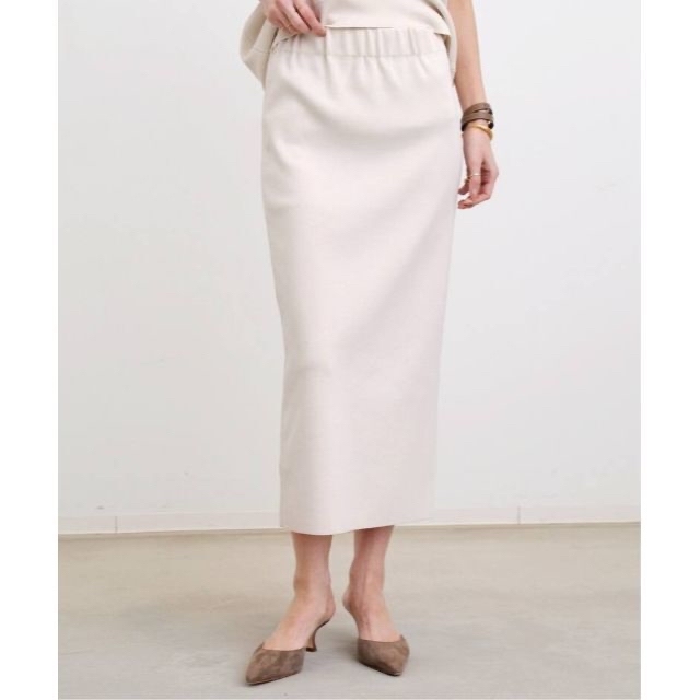 L'Appartement DEUXIEME CLASSE(アパルトモンドゥーズィエムクラス)のL'Appartement アパルトモン　Knit Skirt　ホワイト　36 レディースのスカート(ロングスカート)の商品写真