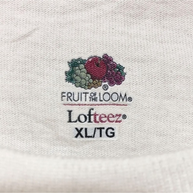 FRUIT OF THE LOOM(フルーツオブザルーム)の古着　フルーツオブザルーム　ホワイト　Tシャツ　無地　ビッグサイズ　XL US メンズのトップス(Tシャツ/カットソー(半袖/袖なし))の商品写真