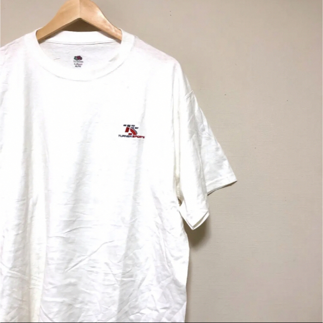 FRUIT OF THE LOOM(フルーツオブザルーム)の古着　フルーツオブザルーム　ホワイト　Tシャツ　無地　ビッグサイズ　XL US メンズのトップス(Tシャツ/カットソー(半袖/袖なし))の商品写真