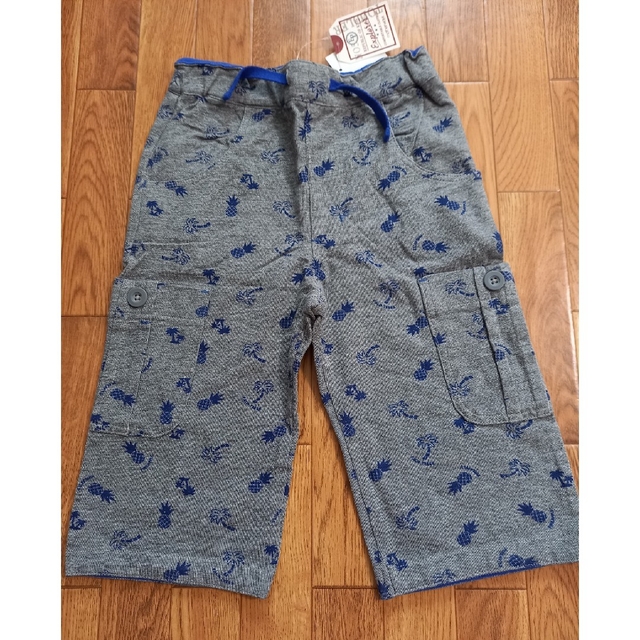 motherways(マザウェイズ)の新品　マザウェイズ　ハーフパンツ　130 キッズ/ベビー/マタニティのキッズ服男の子用(90cm~)(パンツ/スパッツ)の商品写真