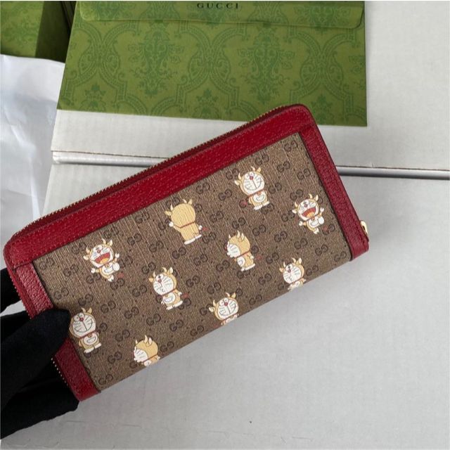 即発送 GUCCIラウンド長財布♪GGドラえもんプリント♪ボルドー