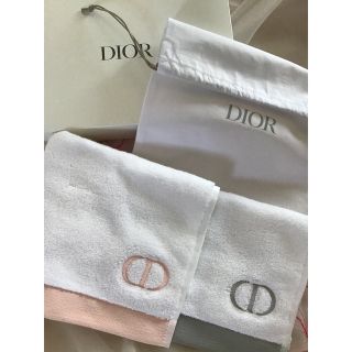 ディオール(Dior)のDIOR  ペアハンドタオルポーチ付き(タオル/バス用品)