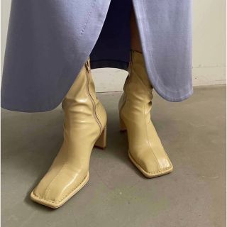 アメリヴィンテージ(Ameri VINTAGE)のUND ELASTIC SHORT BOOTS(ブーツ)