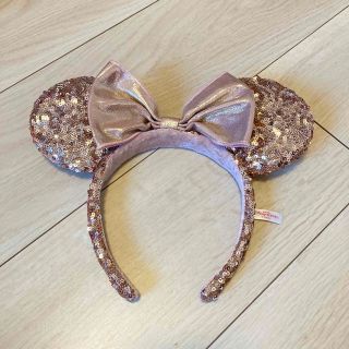 ディズニー(Disney)のディズニー　ミニーカチューシャ　ピンクスパンコール(カチューシャ)