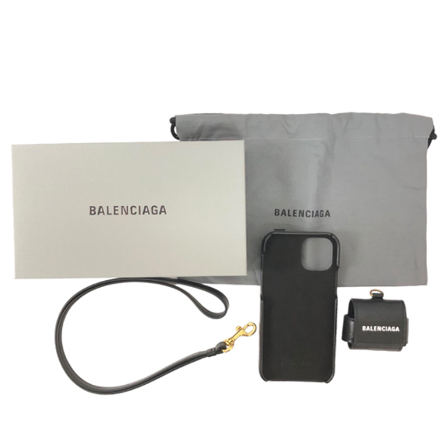 Balenciaga(バレンシアガ)の【送料無料】【未使用展示品】バレンシアガ アイフォンケース iPhone12/13 660066 レザー ブラック アイフォンカバー AirPods PRO用ケース付き ネックストラップ付　横浜BLANC スマホ/家電/カメラのスマホアクセサリー(iPhoneケース)の商品写真