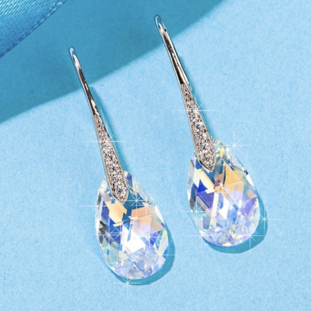 SWAROVSKI - 水滴 ティアドロップ フックピアス スワロフスキー ...