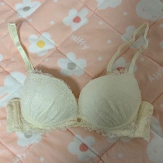 チュチュアンナ(tutuanna)のチュチュアンナ　B65 白　ブラジャー　新品(ブラ)