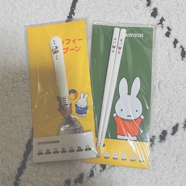 miffy(ミッフィー)の《ミッフィー》お箸・スプーンセット 🥢🥄  ※非売品 インテリア/住まい/日用品のキッチン/食器(弁当用品)の商品写真