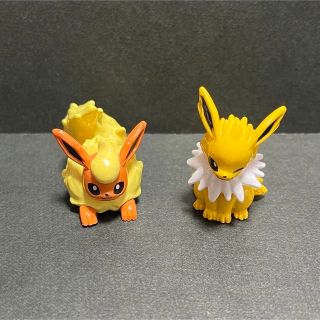 ポケモン(ポケモン)のびっくらたまご 入浴剤 ポケモン サンダース ブースター(キャラクターグッズ)