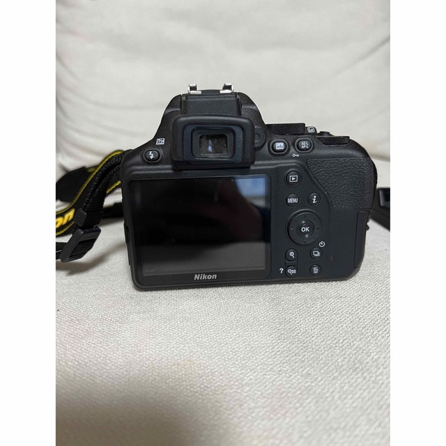 一眼レフ　Nikon D3500 ほぼ未使用