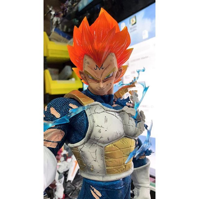 GK-超巨大超サイヤ人ベジータフィギュア四頭彫りドラゴンボール模型