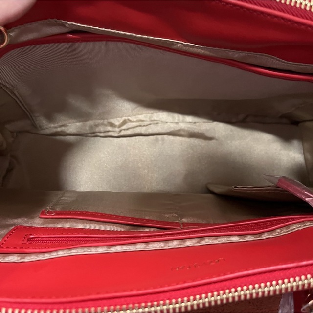 LAZY SUSAN(レイジースーザン)の未使用LAZY SUSAN レザートートバッグ レディースのバッグ(トートバッグ)の商品写真