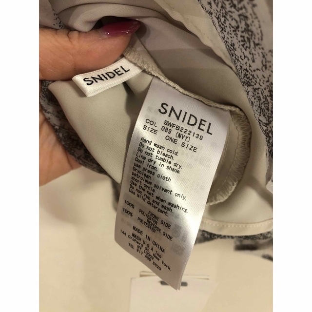 SNIDEL(スナイデル)の【チー様専用】スナイデル   ❤︎オーガンシースルーハーフスリーブブラウス レディースのトップス(シャツ/ブラウス(長袖/七分))の商品写真