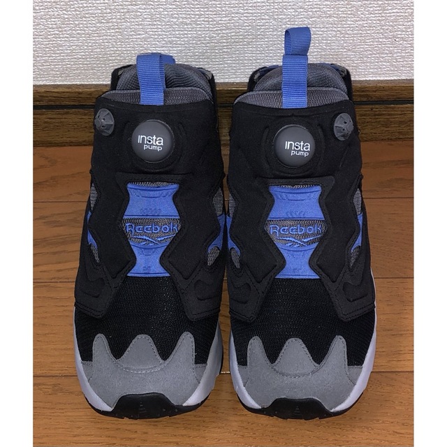 Reebok(リーボック)の良品 REEBOK INSTA PUMP FURY OG NM 25cm 黒 青 メンズの靴/シューズ(スニーカー)の商品写真