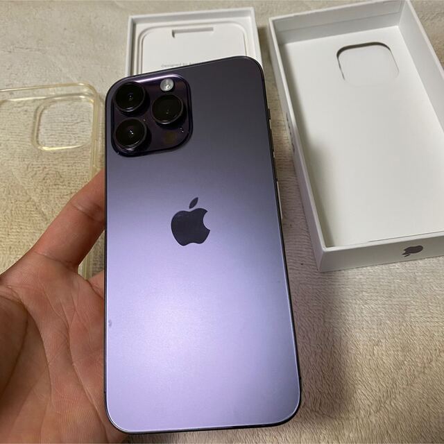 Apple(アップル)のiPhone 14 Pro Max128GB ディープパープル　バッテリー100 スマホ/家電/カメラのスマートフォン/携帯電話(スマートフォン本体)の商品写真