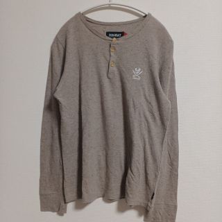 ドゥアラット(DOARAT)の【即日発送】美品。DOARAT ワンポイントロゴ長袖カットソー(Tシャツ/カットソー(七分/長袖))