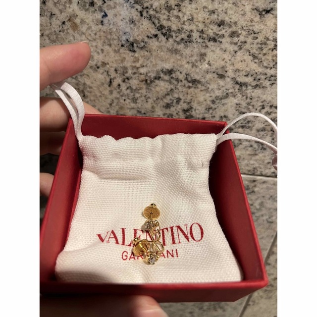 VALENTINO(ヴァレンティノ)のvalentino ピアス レディースのアクセサリー(ピアス)の商品写真