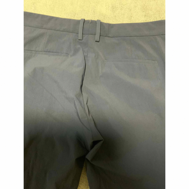 JOURNAL STANDARD relume(ジャーナルスタンダードレリューム)の夏用　ジャーナルスタンダード　スラックス　パンツ　紺　サイズM メンズのパンツ(スラックス)の商品写真