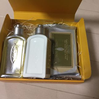 ロクシタン(L'OCCITANE)のロクシタンのボディローションとボディシャンプー(ボディローション/ミルク)