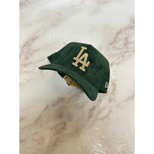 Newera 9forty ロサンゼルスドジャース スウェードレザー キャップ