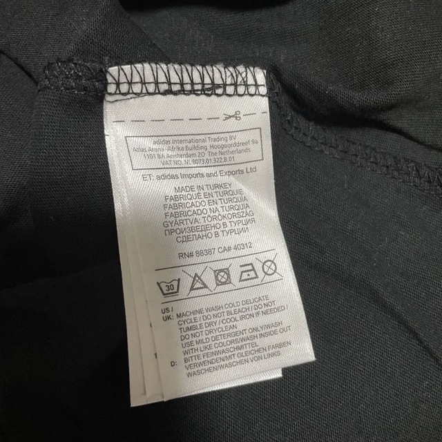 adidas(アディダス)のadidas NEO 半袖　Tシャツ　黒　ブラック レディースのトップス(Tシャツ(半袖/袖なし))の商品写真