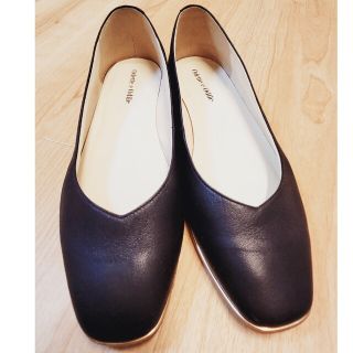 オデットエオディール(Odette e Odile)の☆美品☆オデット エ オディールソフトVカット フラット黒(ハイヒール/パンプス)