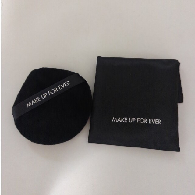 MAKE UP FOR EVER(メイクアップフォーエバー)のメイクアップフォーエバー　パウダーパフのみ コスメ/美容のメイク道具/ケアグッズ(パフ・スポンジ)の商品写真