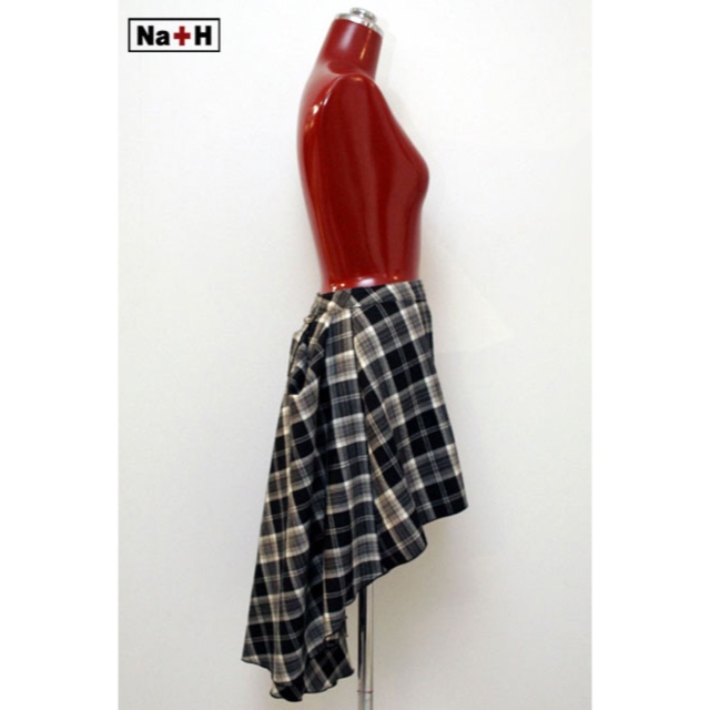 Na+H グレーチェックフレアスカート 8