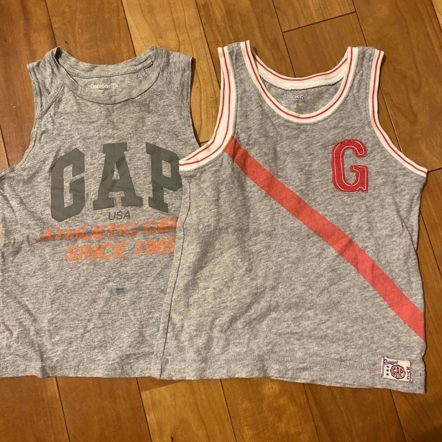 GAP Kids(ギャップキッズ)のGAP タンクトップセット キッズ/ベビー/マタニティのキッズ服男の子用(90cm~)(Tシャツ/カットソー)の商品写真