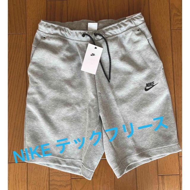 NIKE テックフリースショーツ　サイズM