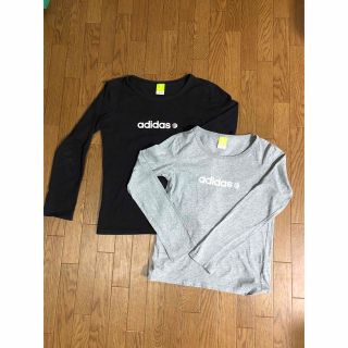 アディダス(adidas)のロンTレディース(Tシャツ(長袖/七分))