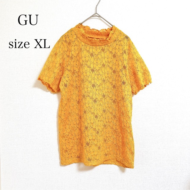 GU(ジーユー)のGU花柄 レースフリルネックT カットソー Tシャツ ブラウス【サイズ】 レディースのトップス(シャツ/ブラウス(半袖/袖なし))の商品写真