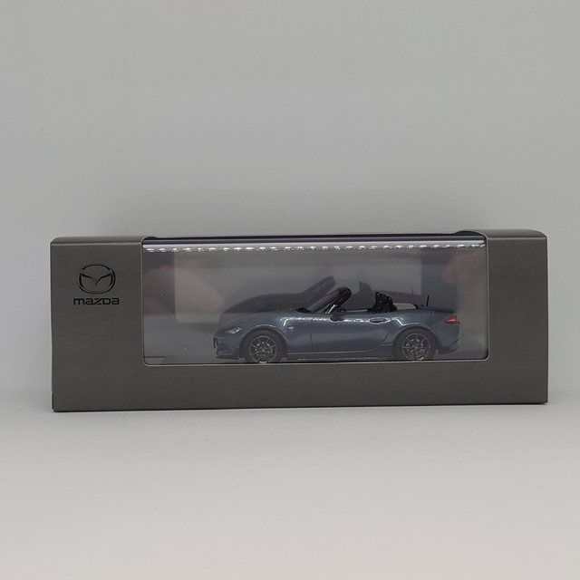 マツダ ロードスター ND (2019) モデルカー ポリメタルグレーメタリック