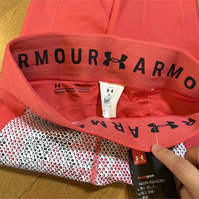 UNDER ARMOUR(アンダーアーマー)のアンダーアーマー　スポーツ用　レギンス レディースのレッグウェア(レギンス/スパッツ)の商品写真