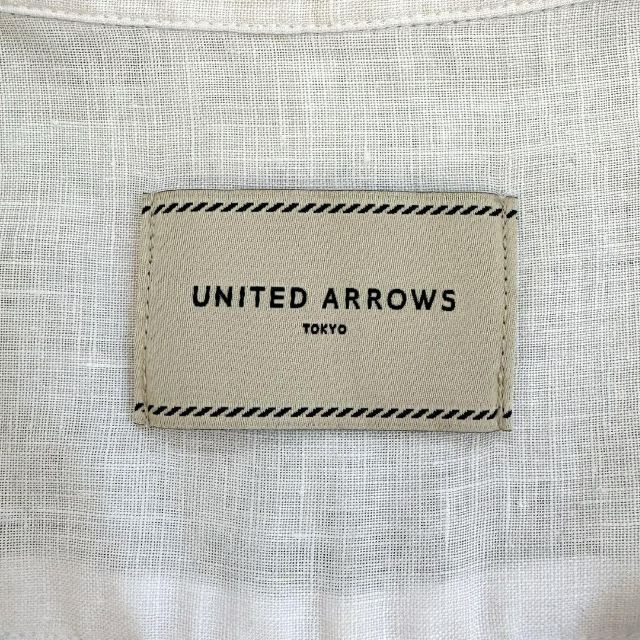 UNITED ARROWS(ユナイテッドアローズ)の美品　ユナイテッドアローズ　リネンシャツ　長袖シャツ　白　ホワイト　38 レディースのトップス(シャツ/ブラウス(長袖/七分))の商品写真