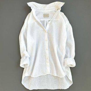 ユナイテッドアローズ(UNITED ARROWS)の美品　ユナイテッドアローズ　リネンシャツ　長袖シャツ　白　ホワイト　38(シャツ/ブラウス(長袖/七分))