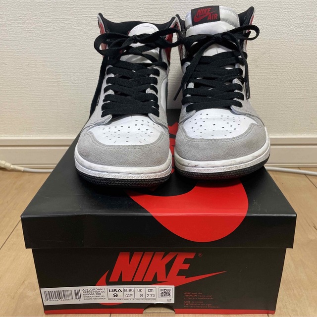 NIKE(ナイキ)のAIR JORDAN 1 HIGH OG LIGHT SMOKE GREY メンズの靴/シューズ(スニーカー)の商品写真