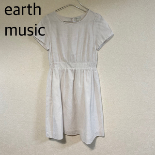 アースミュージックアンドエコロジー(earth music & ecology)の美品✰earth music✰アースミュージック✰白ワンピース✰(ひざ丈ワンピース)