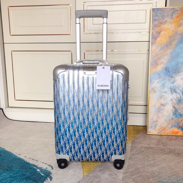 新品 Dior RIMOWA スーツケース ディオール 【 新品 】 www.skytrac.ca