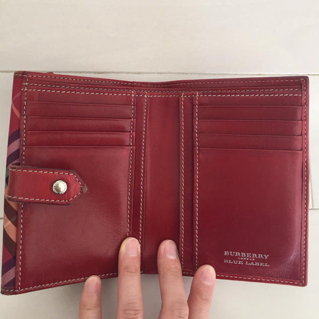 BURBERRY(バーバリー)のBurberry 財布 レディースのファッション小物(財布)の商品写真
