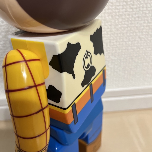 BE@RBRICK(ベアブリック)のベアブリック  トイストーリー　ウッディ　400% 激レア エンタメ/ホビーのおもちゃ/ぬいぐるみ(キャラクターグッズ)の商品写真